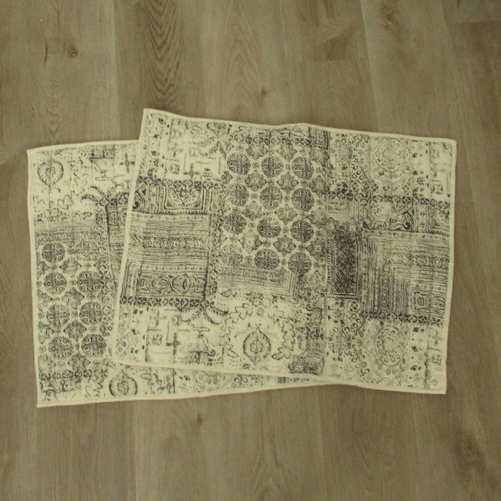1 Pair Pottery Barn‎ Pillow Shams Standard Gray Cream Patchwork Print Quilted